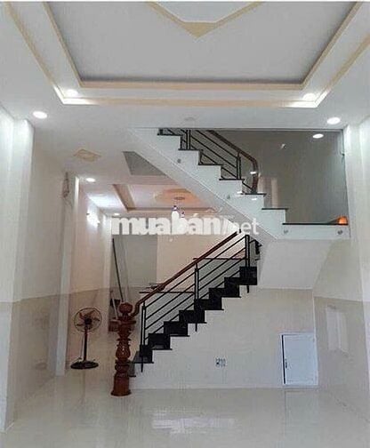 BÁN NHÀ GẦN DƯƠNG QUẢNG HÀM, DIỆN TÍCH 4m x 16,5m, 3 TẦNG, GIÁ 6,5 TỶ
