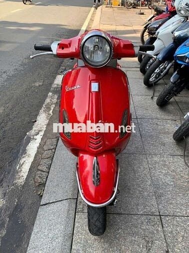 Vespa Primavera 3v 2015 mới 90% Bstp chính chủ