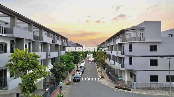 Bán nhà chính chủ, dự án The Pearl Riverside,Bến Lức,Long An. Đã có sổ