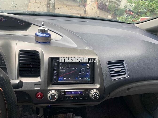 Honda Civic 2010 2.0 AT - 128 km