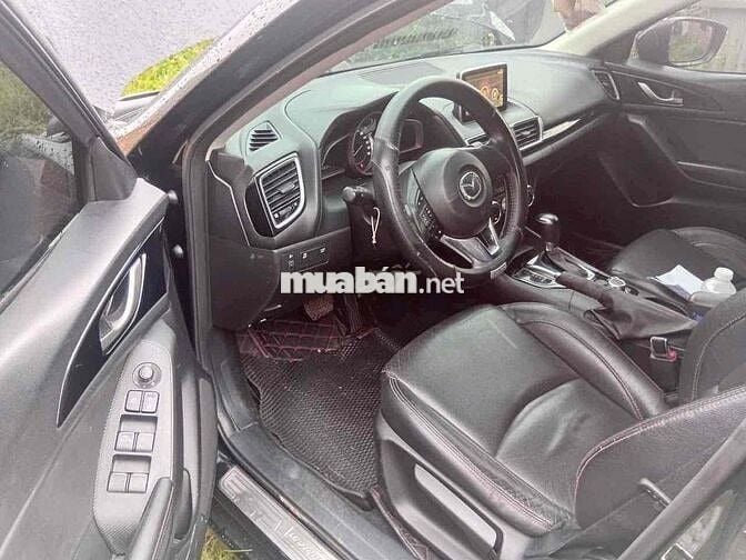 Mazda 3 2016 1.5 AT Hatchback - 76000 km