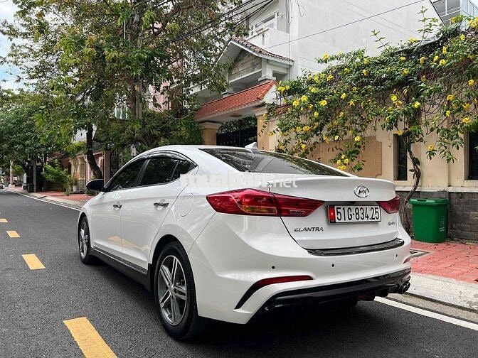 Hyundai Elantra 1.6 Sport 2018
