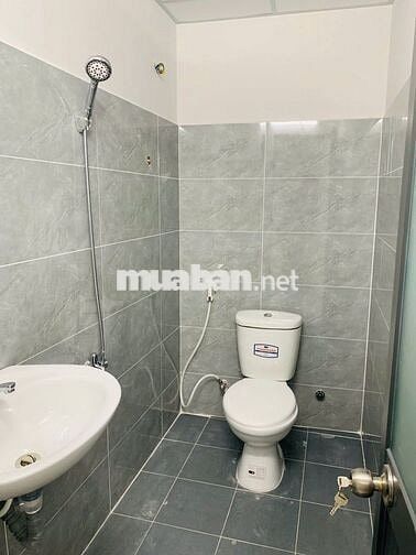 DÃY TRỌ TRỆT MỚI XÂY  CHO THUÊ HẺM ĐƯỜNG HOÀ BÌNH- TÂN PHÚ