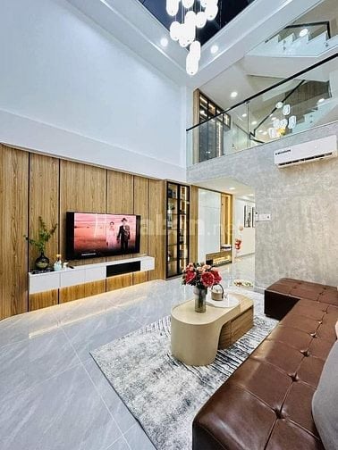 Bán gấp nhà Hoàng Văn Thụ, Phú Nhuận đang cho thuê 18tr giá 3 Tỷ 400