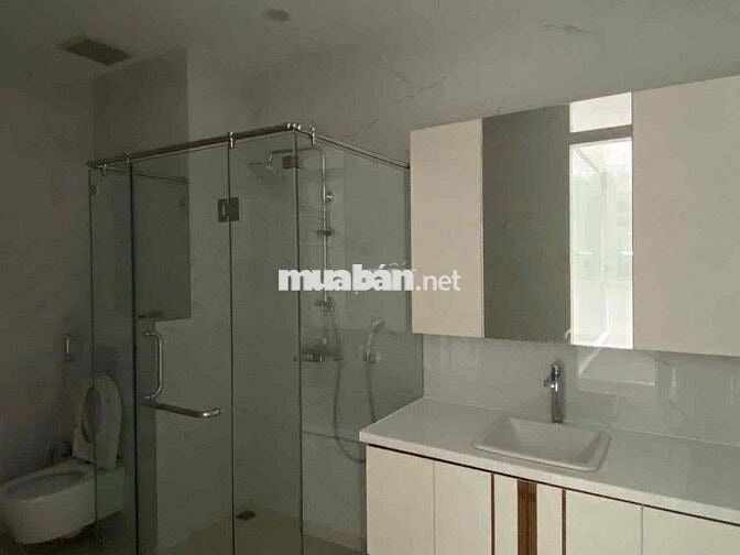 Cho thuê VP 200m2 Hồ Văn Huê nhà mới trệt lầu ban công thoáng mát