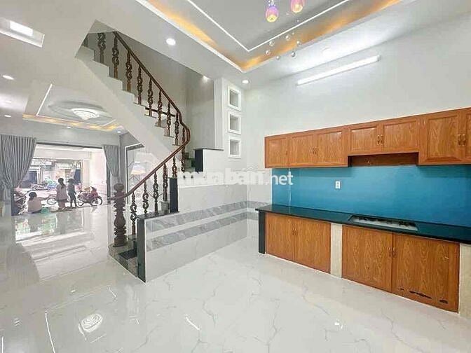 BÁN NHÀ MẶT TIỀN  TRẦN THỊ CỜ  4x18m  ,