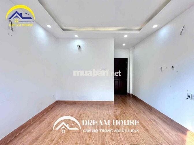 STUDIO CỬA SỔ TRỜI MỚI XÂY - GẦN CAO ĐẲNG Y DƯỢC SÀI GÒN