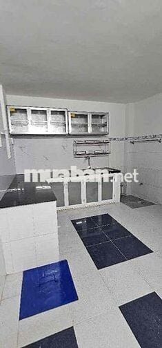 Bán nhà trung tâm quận 7, ngang gần 5m, kế bên Kdc HimLam, giá tốt