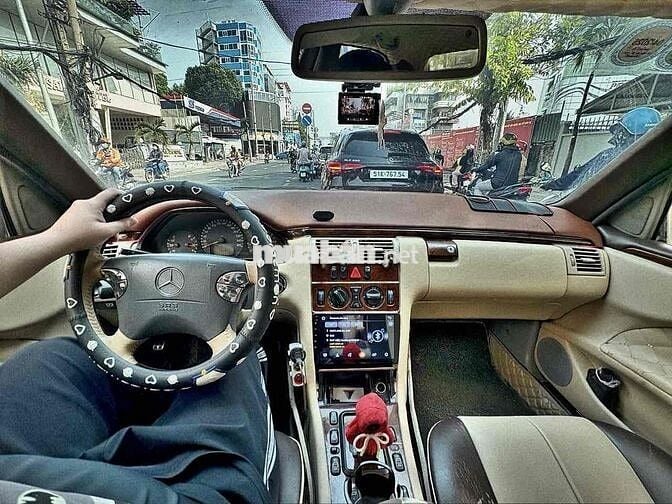 Mercedes Benz E240 W210 2001