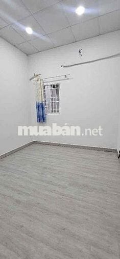 Bán nhà trung tâm quận 7, ngang gần 5m, kế bên Kdc HimLam, giá tốt