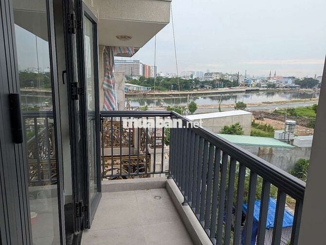 CHO THUÊ PHÒNG VIEW SÔNG Vàm Thuật và ĐH VĂN LANG Bình Thạnh