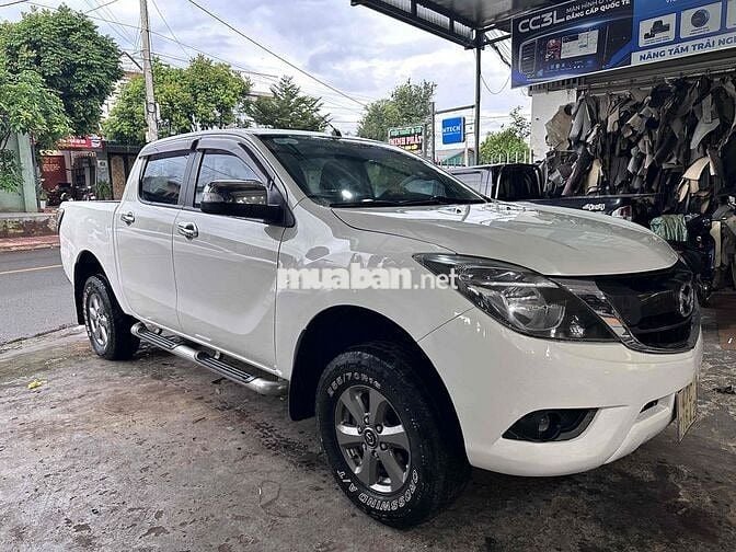 Mazda BT 50 2015 số sàn 2 cầu