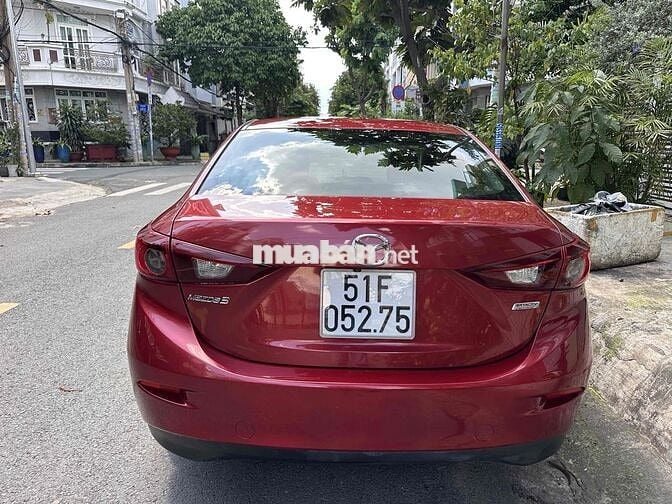 Mazda 3 2015 1.5 AT Sedan - 92000 km