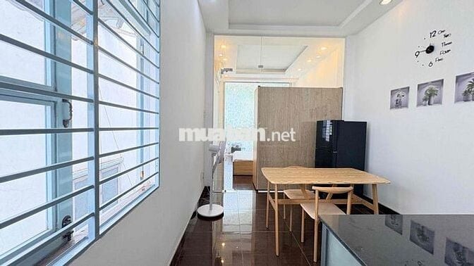 CHÍNH CHỦ CHO THUÊ 1PN BAN CÔNG FULL NỘI THẤT CAO CẤP NGAY NGUYỄN TRAI