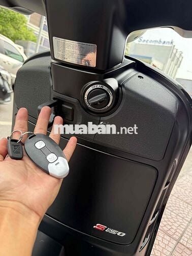 Vespa GTS 150 KeyLess Smartkey 2025 200 KM