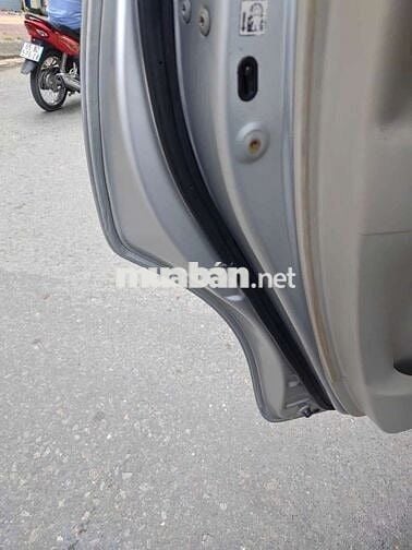 Innova 2015 E số sàn