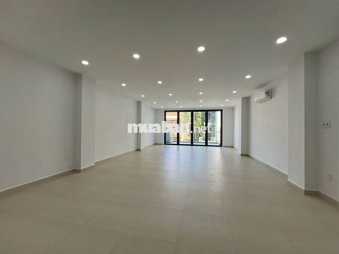 Nhà 6x22m Hầm 4 Lầu ST TM –HXH Hoàng Dư Khương Q10 🏡 110tr/tháng