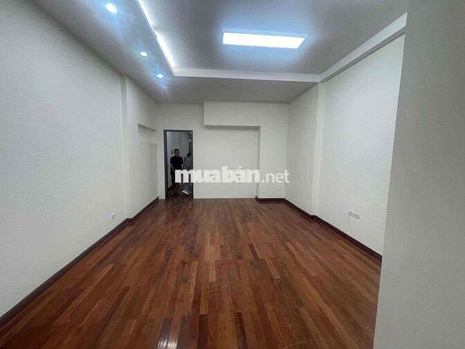 Mặt bằng KB ,Văn Phòng + kho 60m2 Nguyễn Văn Lộc —Hà Đông