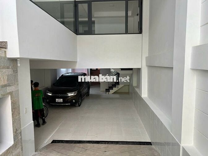 Nhà 6x22m Hầm 4 Lầu ST TM –HXH Hoàng Dư Khương Q10 🏡 110tr/tháng