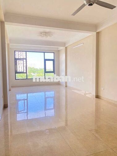 DỊCH VỤ VẠN PHÚC - 7 TẦNG THANG MÁY - PHÂN LÔ VỈA HÈ