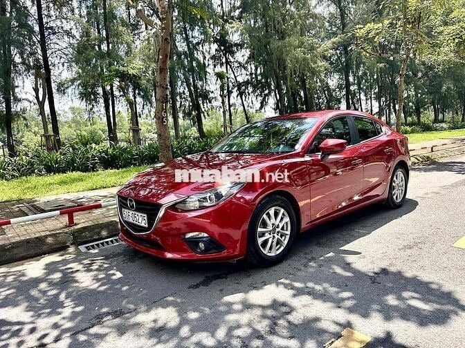 Mazda 3 2015 1.5 AT Sedan - 92000 km