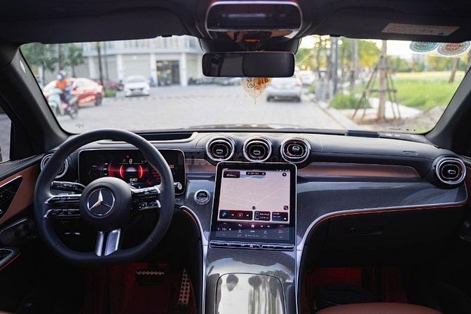 GLC300 allnew V1 2024 như mới 