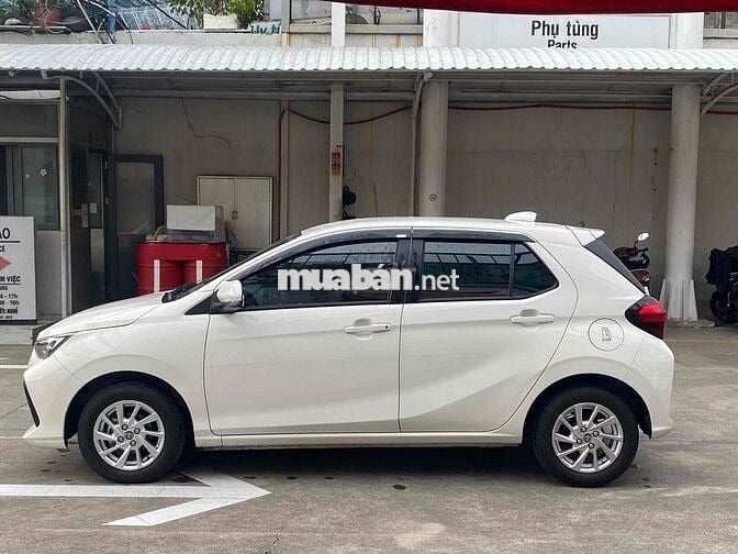 Toyota Wigo G 1.2 AT - 2024 - màu trắng odo 25.000