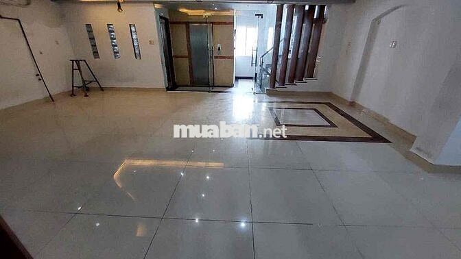 🏢 CHO THUÊ NHÀ MẶT TIỀN ĐINH BỘ LĨNH – VỊ TRÍ ĐẸP, NHÀ MỚI, CÓ HẦM – T