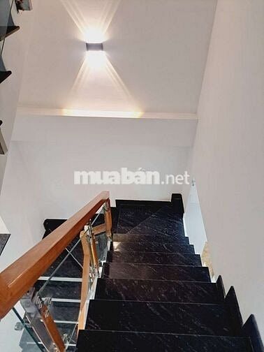 SÁT CHỢ LIÊN KHU 5-6 – BHHB.BT 🏡 HẺM 6M🌷GIÁ 5 TỶ2
💎DT: 4×18m (72m²)