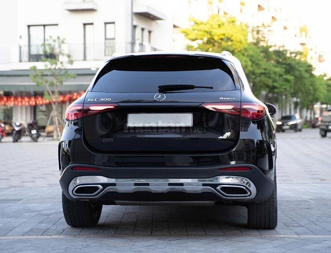 GLC300 allnew V1 2024 như mới 
