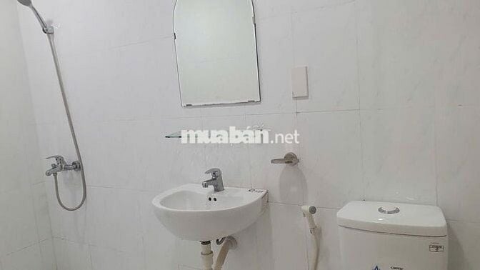 Bán căn shophouse B4, 68 m2 thiết kế 2 PN, tiện ở + kinh doanh
