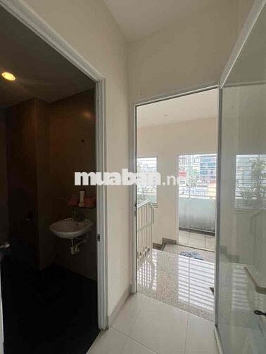 Giảm 2 tỉ, nhà 6 tầng ,khu VIP Quận 10.
