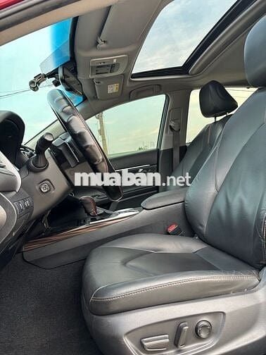 Toyota Camry 2.5Q Model 2021 Nhập Thái Biển số HCM