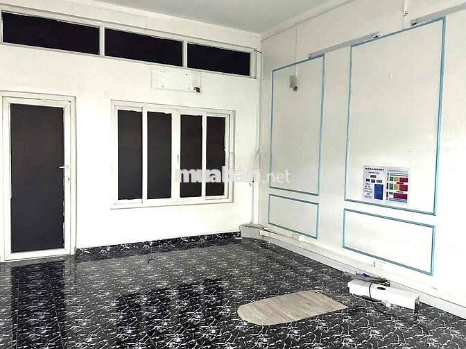 Cho Thuê Nhà Mặt Tiền Hơn 250m² Lê Quang Định, Phường 14, Bình Thạnh