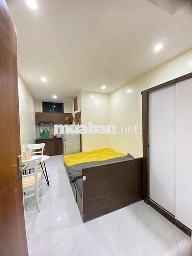 CCMN STUDIO - CUỐI ĐƯỜNG NGUYỄN KHUYẾN -VĂN QUÁN- Full đồ đầy đủ