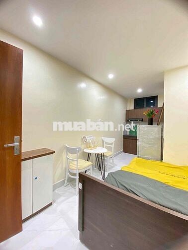CCMN STUDIO - CUỐI ĐƯỜNG NGUYỄN KHUYẾN -VĂN QUÁN- Full đồ đầy đủ