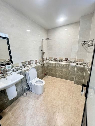 Bán nhà mặt tiền Phạm thế hiển p7 q8 5 x 24 3 lầu 7p 7wc 9 tỷ 9