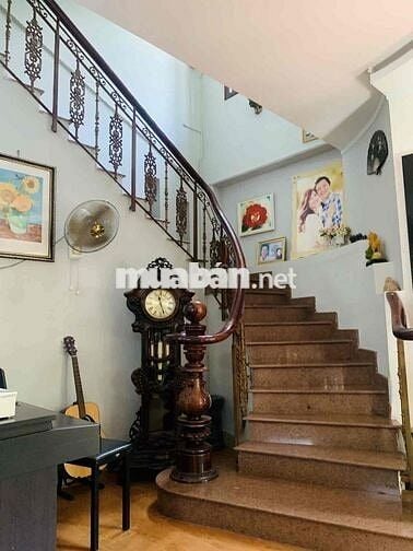 QUẬN 7: BIỆT THỰ  NẰM TOẠ LẠC TẠI KDC VEN SÔNG - SIÊU VIP. Giá 52ty3.