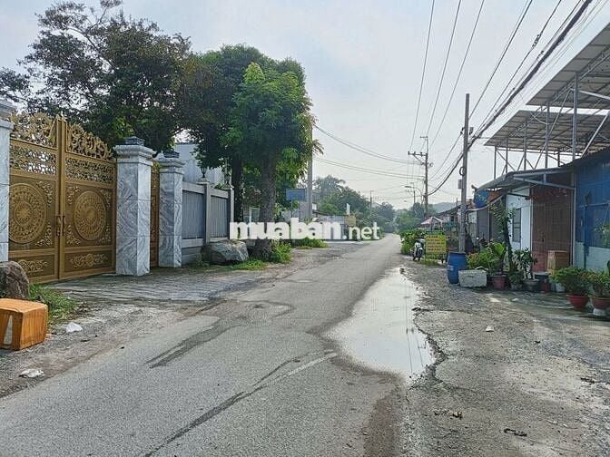Bán 2 Căn Nhà Mặt Tiền+Dãy Trọ: 600m2 - Trung Lập Thượng. Giá 4 tỷ 500