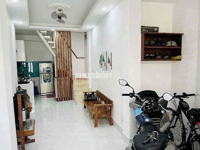 Cho thuê nhà nguyên căn Đường Mai Văn Ngọc Quận PN