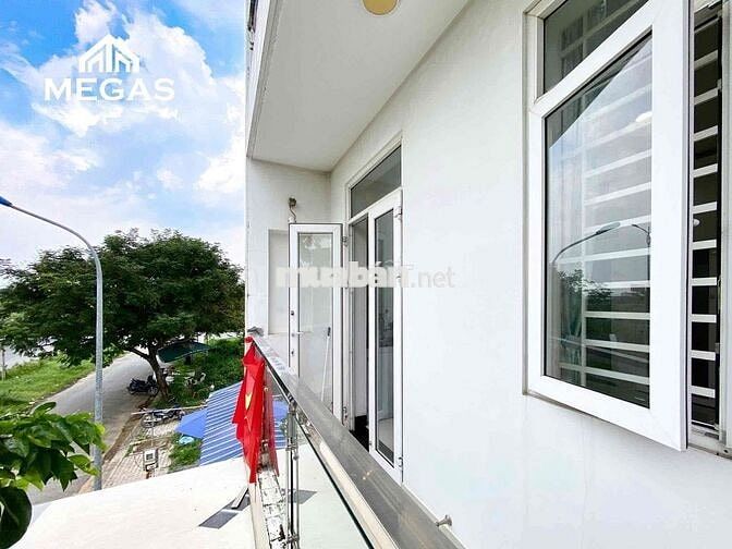 Khai Trương Căn Hộ Studio Ban Công Full Nội Thất Ngay Chợ Thạch Đà