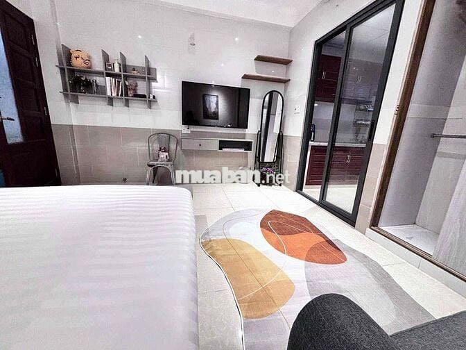 CĂN HỘ FULL NỘI THẤT CAO CẤP CÓ CẢ BAN CÔNG MÁY GIẶT RIÊNG