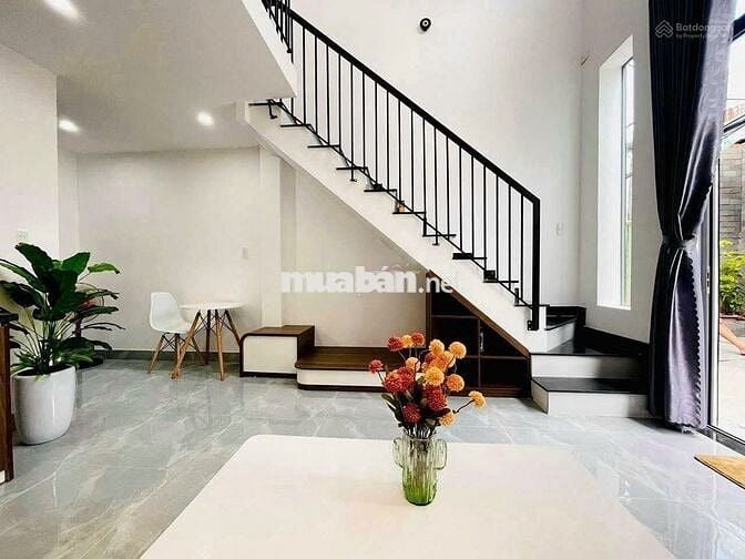 Nhà Riêng Mới Xây Ngay Tỉnh Lộ 10 - Sổ Hồng Riêng - Giá Chỉ 1,780 Tỷ!!