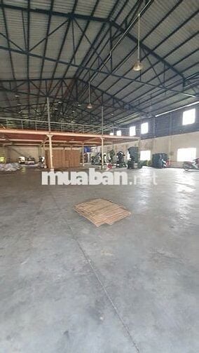 KHO XƯỞNG 1100M2 MẶT TIỀN NGUYỄN HỮU TRÍ BÌNH CHÁNH GIÁ TỐT KHU VỰC