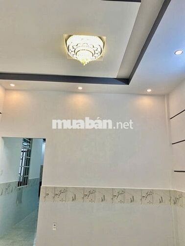 Bán nhà mặt tiền Nguyễn Chí Thanh diện tích rộng rãi