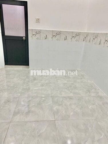 Bán nhà mặt tiền Nguyễn Chí Thanh diện tích rộng rãi