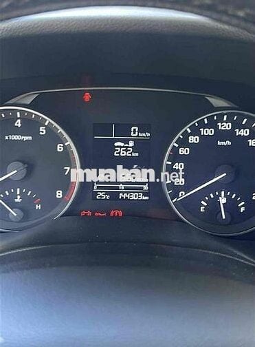 Hyundai Elantra 2019 1.6 MT - 134000 km