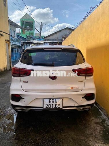 Cho thuê xe tự lai MG MGZS 2023 Luxury 1.5 AT 2WD