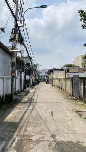 Bán đất đường số 9 phường Linh Tây gần chợ Thủ Đức (2.156m2) 50 tr/m2