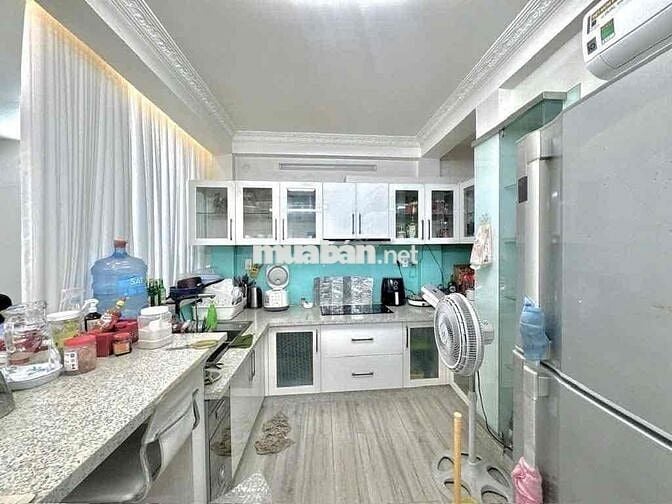 🔥 BÁN NHÀ 3 MẶT HẺM HUỲNH VĂN BÁNH- NGANG 4,6M- HẺM THÔNG- NHỈNH 7TỶ 🔥